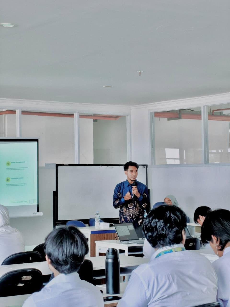 In-House Training Session II: Pelatihan K3 Migas Bersama Ecosystra & NusaWater untuk Envirocorp KMTL UB